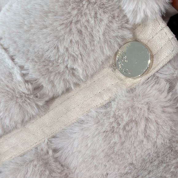 Eliza J Soft Blush Champagne Faux Fur Jacket - Picture 4 of 7